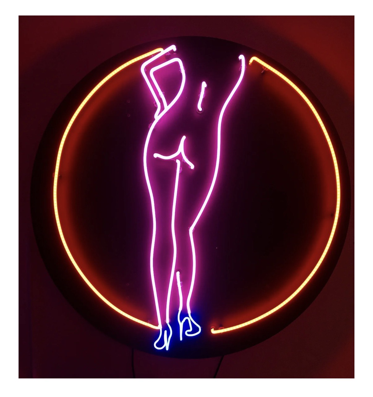 Peep Show by Sophie Roessler